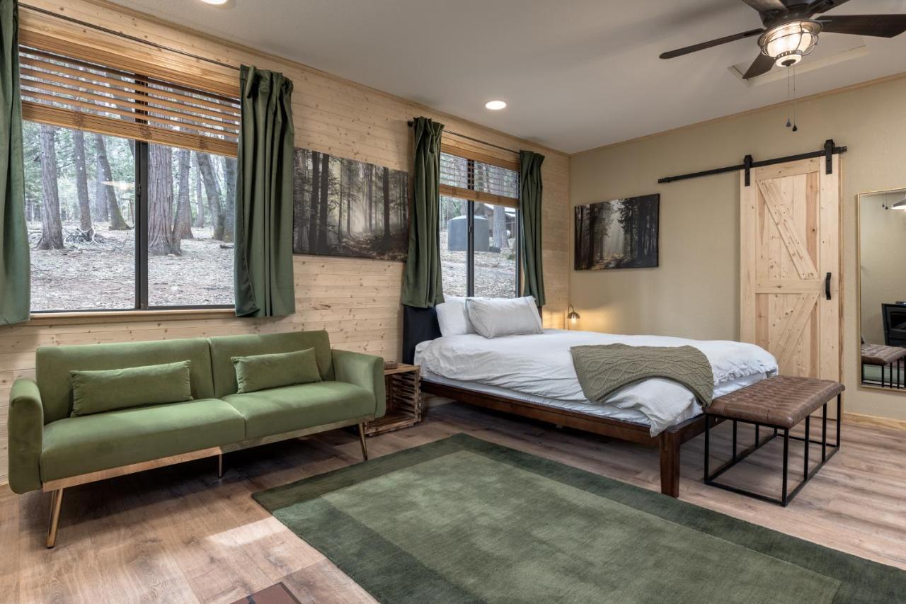 Hotel Little House In The Big Woods Forest Ranch Exteriér fotografie
